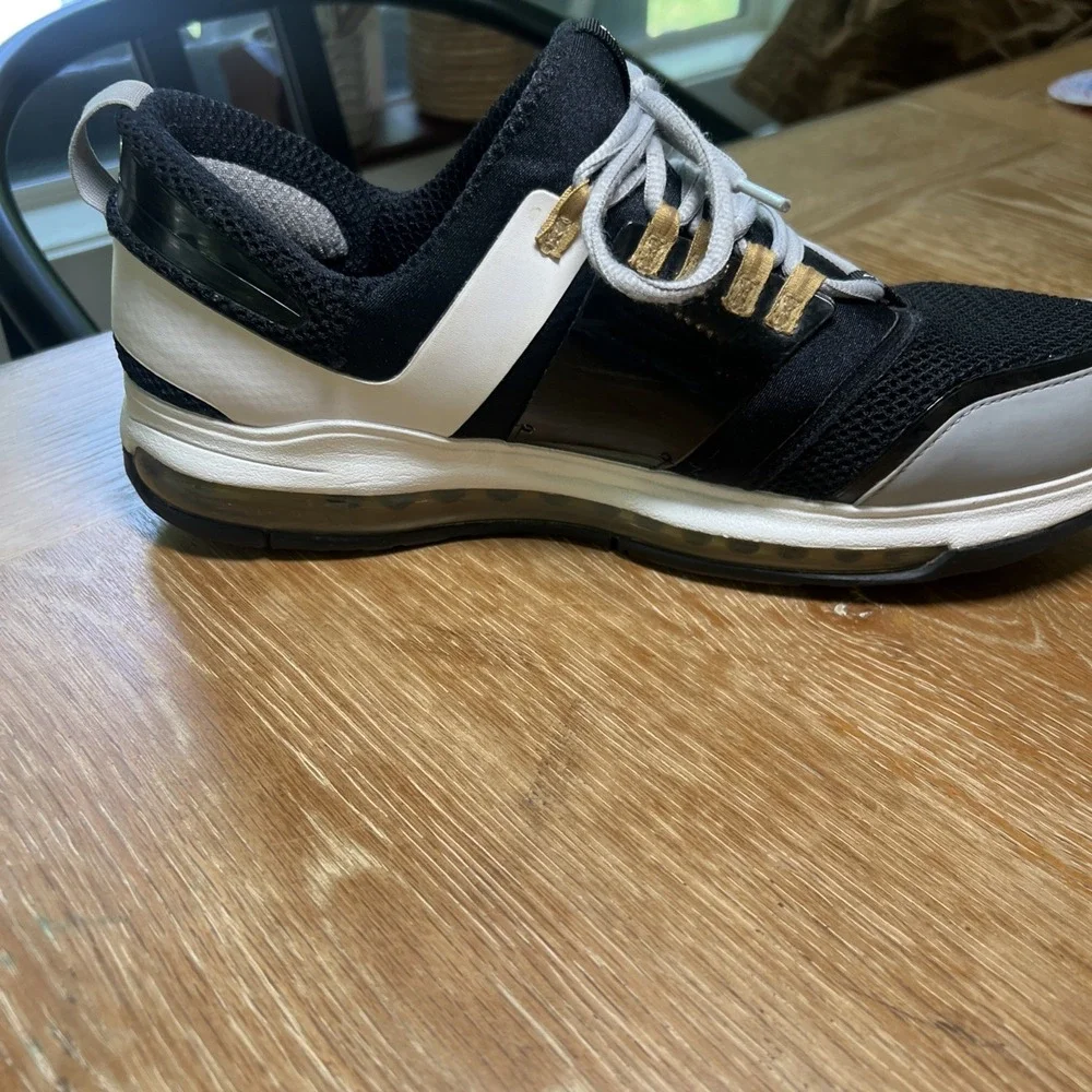 Air Jordan Alpha Trunner Max Black White Metallic Gold Grey Men's 12 Rare